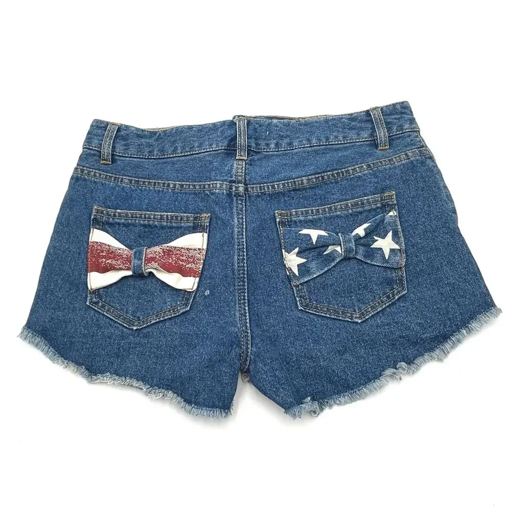 REFUGE women's denim shorts size 6 - 100% cotton